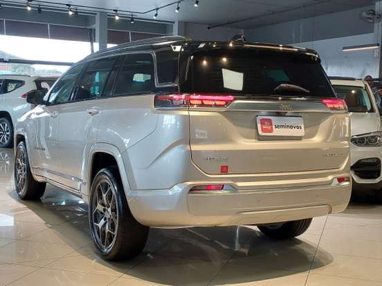 JEEP-COMMANDER-2.0 TD380 TURBO DIESEL OVERLAND AT9 JEEP-COMMANDER-2022