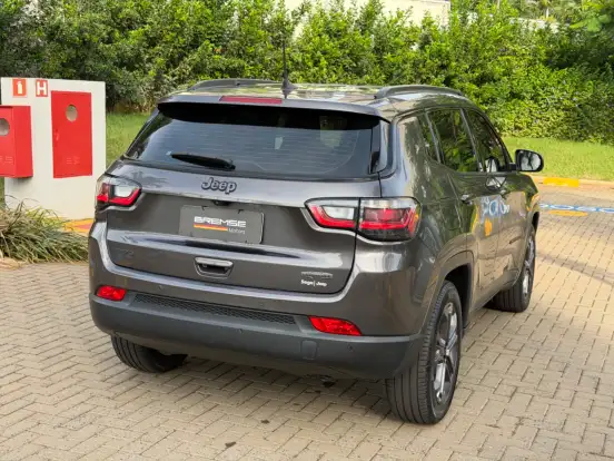 JEEP-COMPASS-2021