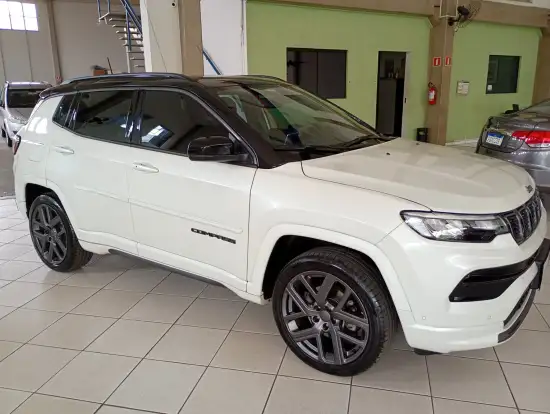 JEEP-COMPASS-2024