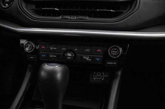 JEEP-COMPASS-2023