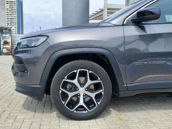 JEEP-COMPASS-2024