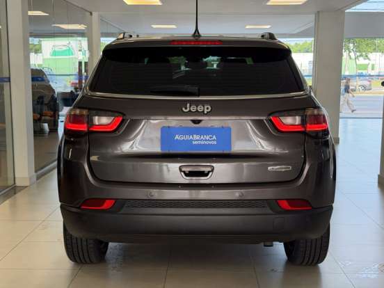 JEEP-COMPASS-2024
