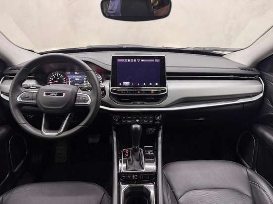 JEEP-COMPASS-2024