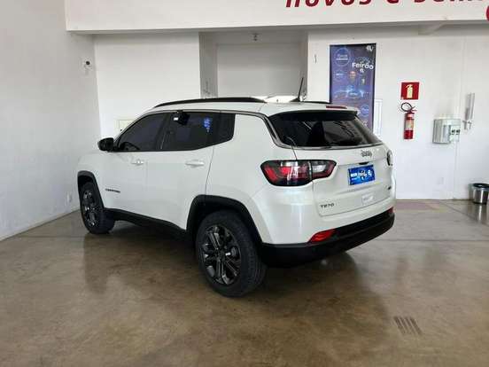 JEEP-COMPASS-2022