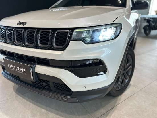 JEEP-COMPASS-2024