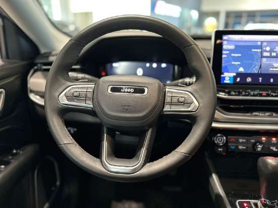 JEEP-COMPASS-2024