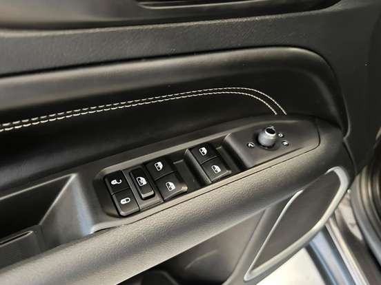 JEEP-COMPASS-2023