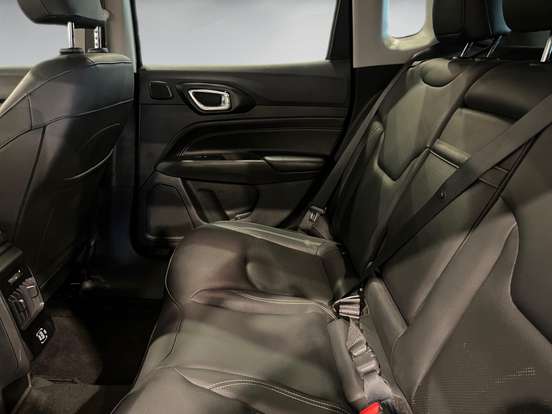 JEEP-COMPASS-2024