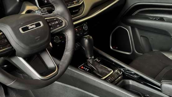 JEEP-COMPASS-2025