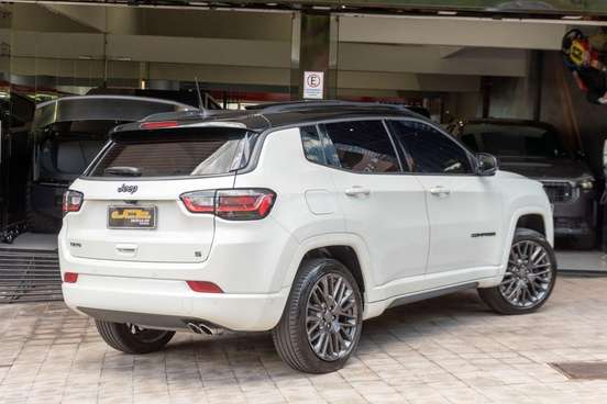 JEEP-COMPASS-2024