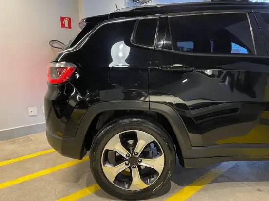 JEEP-COMPASS-2.0 16V DIESEL LONGITUDE 4X4 AUTOMÁTICO JEEP-COMPASS-2018