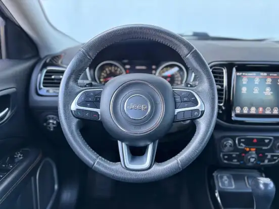 JEEP-COMPASS-2.0 16V FLEX LIMITED AUTOMÁTICO JEEP-COMPASS-2018