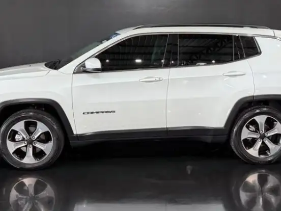 JEEP-COMPASS-2.0 16V FLEX LONGITUDE AUTOMÁTICO JEEP-COMPASS-2018