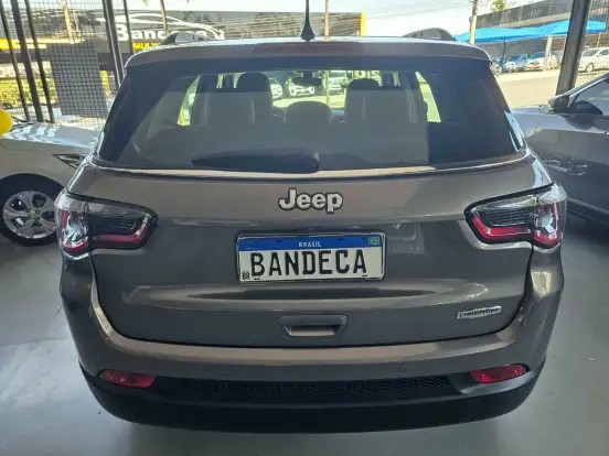 JEEP-COMPASS-2.0 16V FLEX LONGITUDE AUTOMÁTICO JEEP-COMPASS-2019