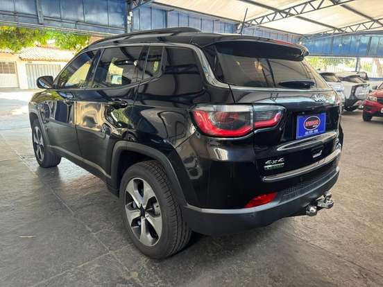 JEEP-COMPASS-2.0 16V DIESEL LONGITUDE 4X4 AUTOMÁTICO JEEP-COMPASS-2017