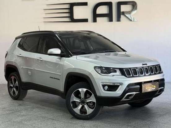 JEEP-COMPASS-2.0 16V DIESEL LONGITUDE 4X4 AUTOMÁTICO JEEP-COMPASS-2018