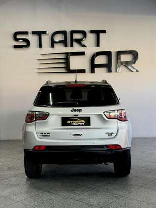 JEEP-COMPASS-2.0 16V DIESEL LONGITUDE 4X4 AUTOMÁTICO JEEP-COMPASS-2018