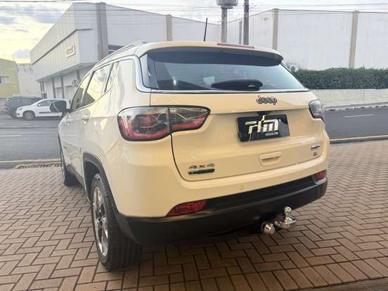 JEEP-COMPASS-2.0 16V DIESEL LONGITUDE 4X4 AUTOMÁTICO JEEP-COMPASS-2019