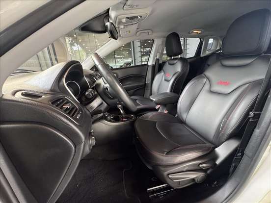 JEEP-COMPASS-2.0 16V DIESEL LONGITUDE 4X4 AUTOMÁTICO JEEP-COMPASS-2017