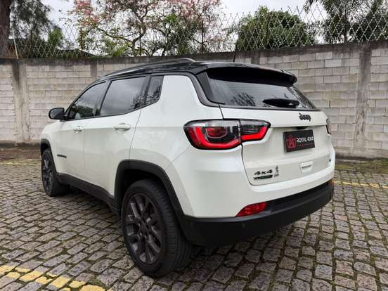 JEEP-COMPASS-2.0 16V DIESEL S 4X4 AUTOMÁTICO JEEP-COMPASS-2021