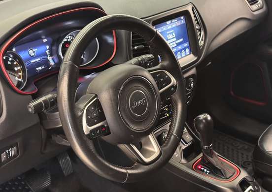 JEEP-COMPASS-2020