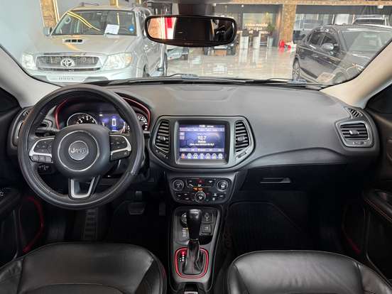 JEEP-COMPASS-2.0 16V DIESEL TRAILHAWK 4X4 AUTOMÁTICO JEEP-COMPASS-2019