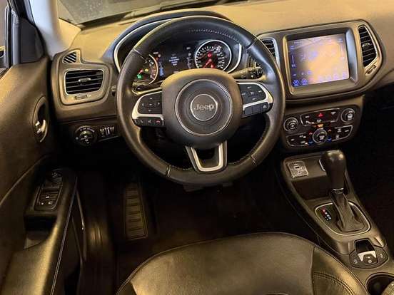 JEEP-COMPASS-2020