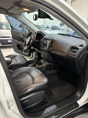 JEEP-COMPASS-2.0 16V FLEX LONGITUDE AUTOMÁTICO JEEP-COMPASS-2018