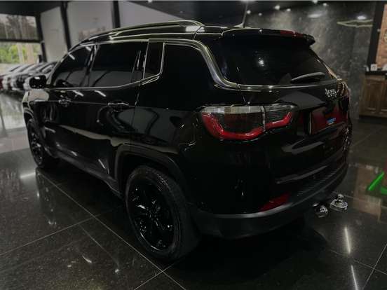 JEEP-COMPASS-2018