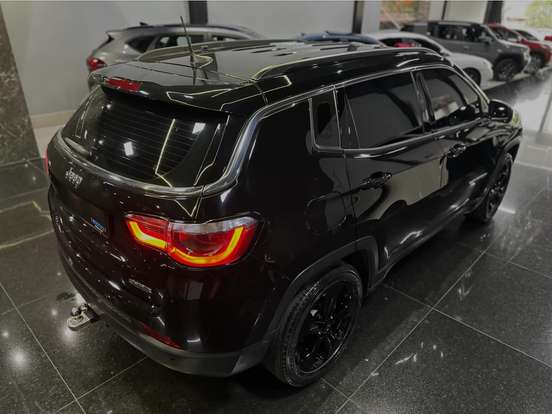 JEEP-COMPASS-2.0 16V FLEX LONGITUDE AUTOMÁTICO JEEP-COMPASS-2018