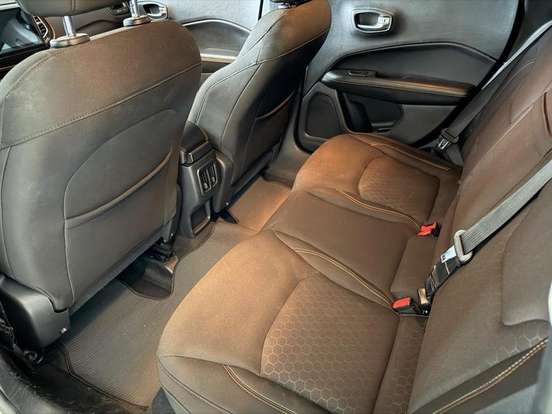 JEEP-COMPASS-2.0 16V FLEX SPORT AUTOMÁTICO JEEP-COMPASS-2018