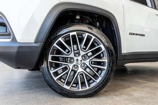 JEEP-COMPASS-2024