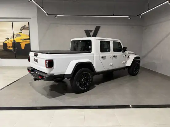 JEEP-GLADIATOR-2022