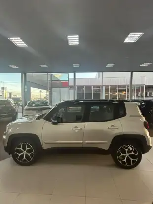 JEEP-RENEGADE-2025