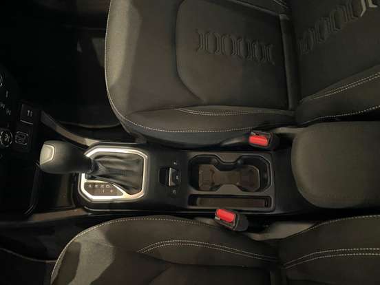 JEEP-RENEGADE-1.3 T270 TURBO FLEX ALTITUDE AT6 JEEP-RENEGADE-2025