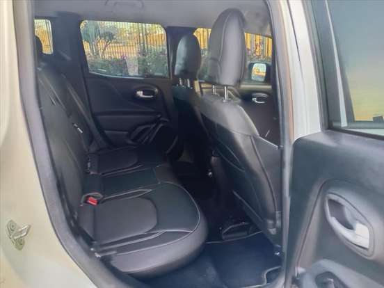 JEEP-RENEGADE-2025