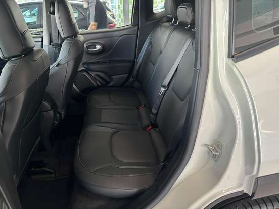 JEEP-RENEGADE-2025