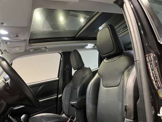 JEEP-RENEGADE-2021