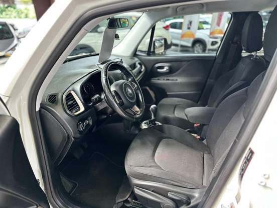 JEEP-RENEGADE-2015