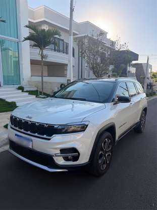 JEEP-COMMANDER-2024