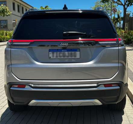 JEEP-COMMANDER-2025