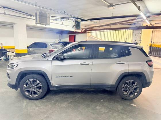 JEEP COMPASS 1.3 T270 TURBO FLEX LONGITUDE AT6