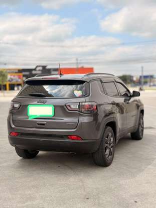 JEEP-COMPASS-2021
