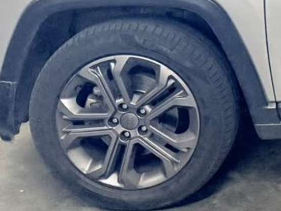 JEEP-COMPASS-1.3 T270 TURBO FLEX LONGITUDE AT6 JEEP-COMPASS-2022
