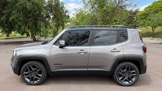 JEEP RENEGADE 1.8 16V FLEX LIMITED 4P AUTOMÁTICO