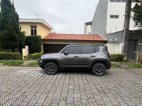 JEEP-RENEGADE-2025