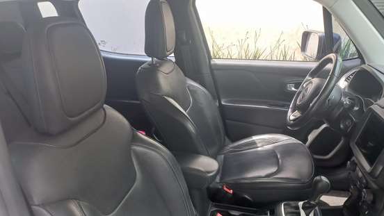 JEEP-RENEGADE-2019