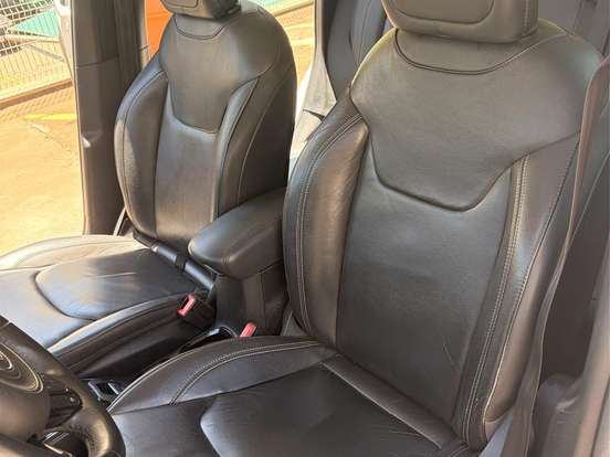 JEEP-RENEGADE-2.0 16V TURBO DIESEL NIGHT EAGLE 4P 4X4 AUTOMÁTICO JEEP-RENEGADE-2017