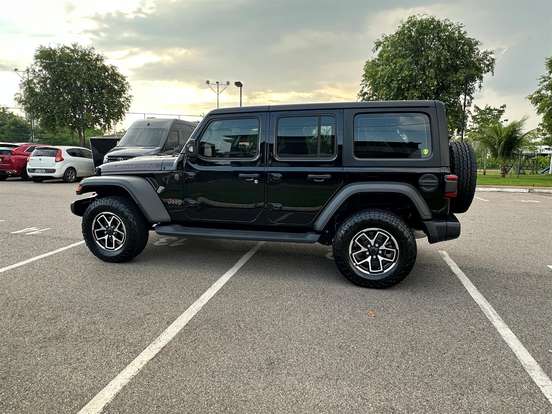 JEEP-WRANGLER-2025