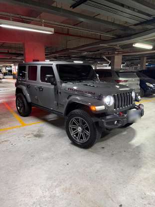 JEEP-WRANGLER-2023